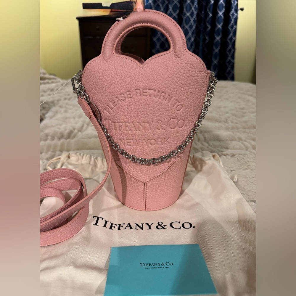 Return to Tiffany & Co. Pink Heart-Shaped Leather Crossbody with Top Handle NEW - Picture 5 of 6